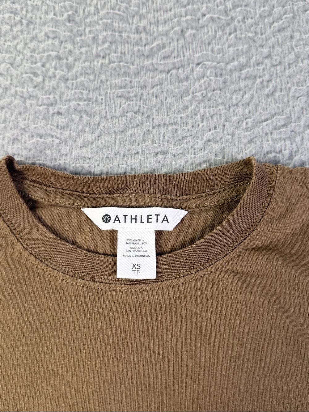 Athleta Tank Top Womens XS Brown Sleeveless Waist Length Athletic Yoga Gym - Picture 4 of 5